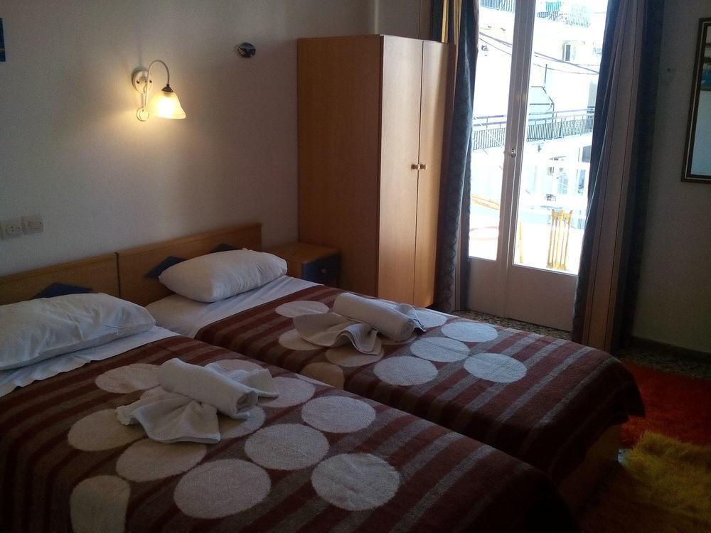 Sofia Rooms Loutra Edipsou  Exterior photo
